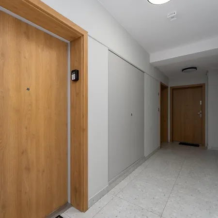 Apartament Czerwone Maki Deluxe By Bookinghost *