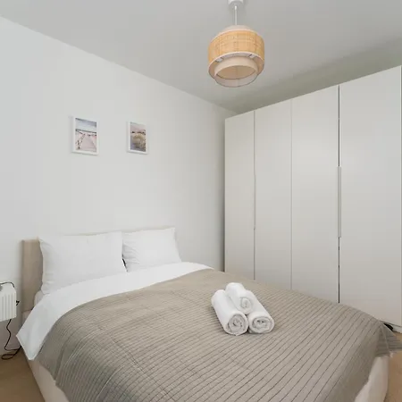 Apartman Czerwone Maki Deluxe By Bookinghost